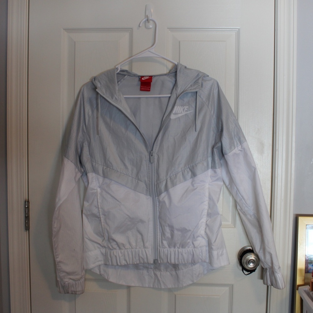NIKE WINDBREAKER Women’s S